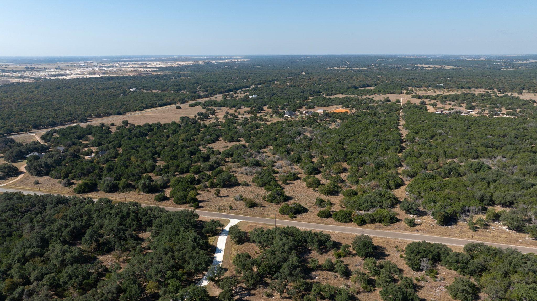 123 Appaloosa Cv, Jarrell, TX 76537