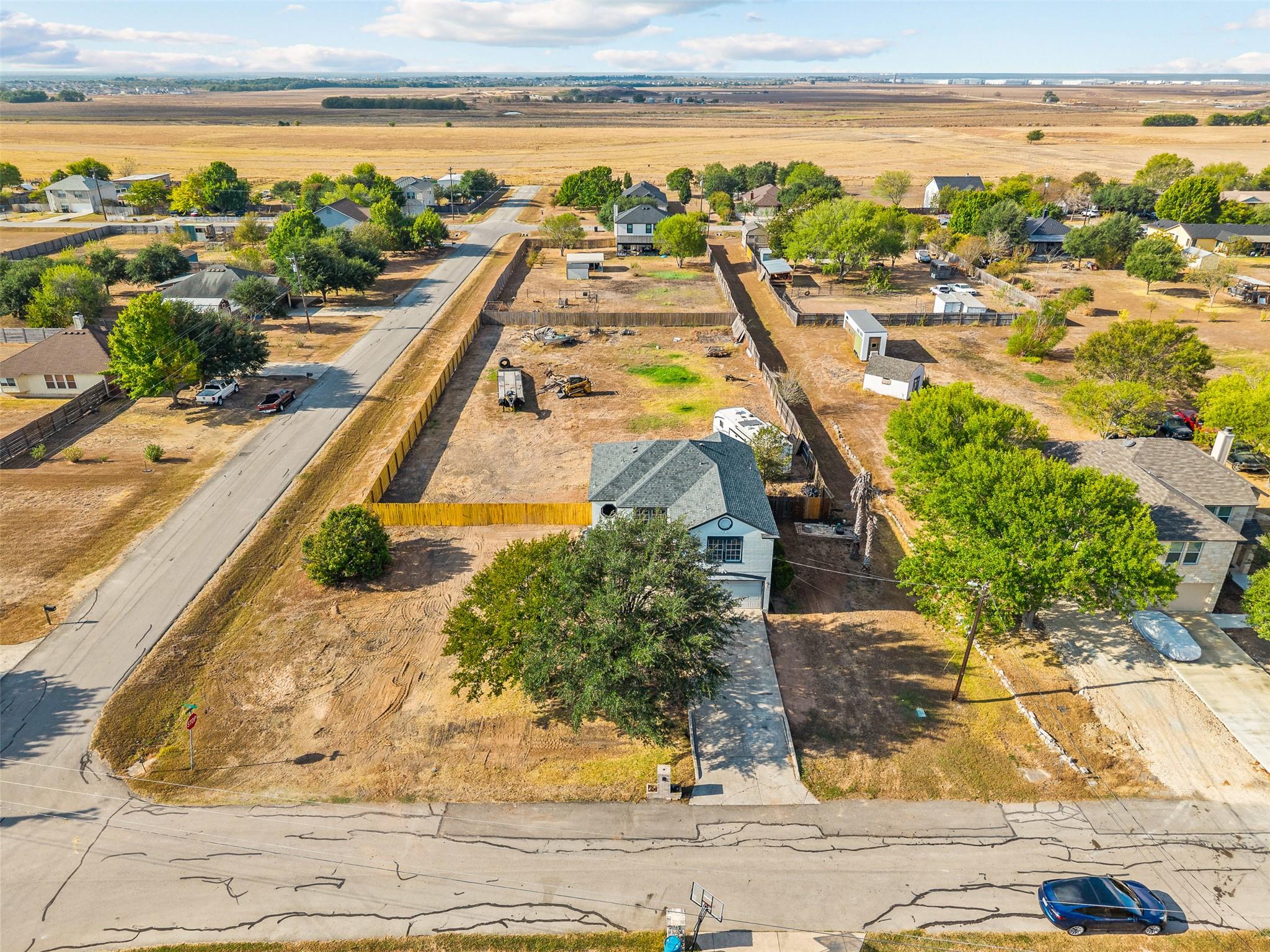 3000 Ridgemont Ln, Kyle, TX 78640