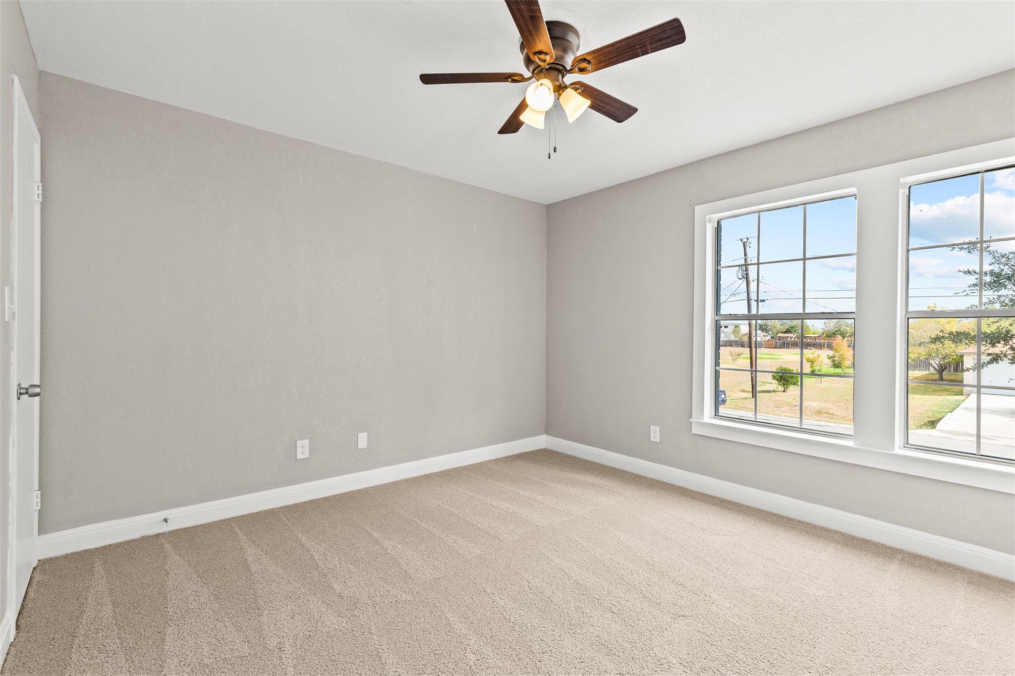 3000 Ridgemont Ln, Kyle, TX 78640