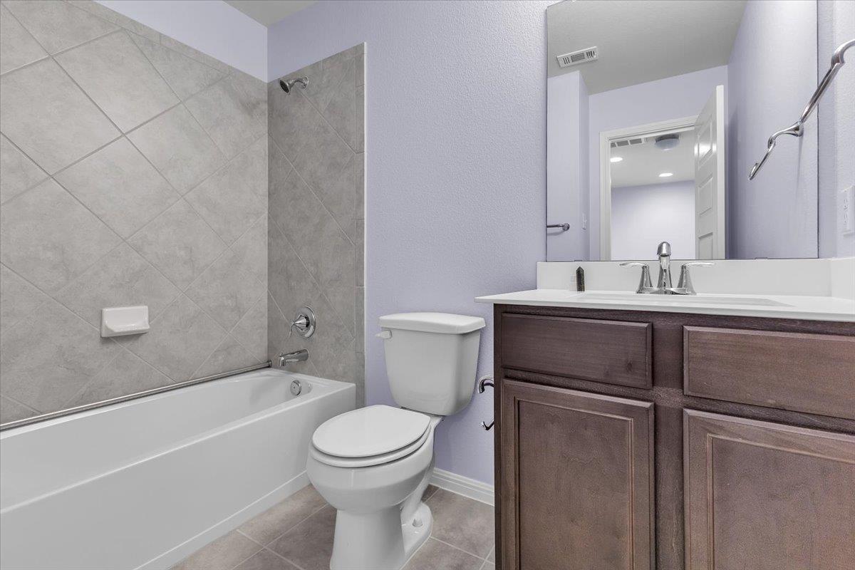 440 Star Thistle St, Leander, TX 78641