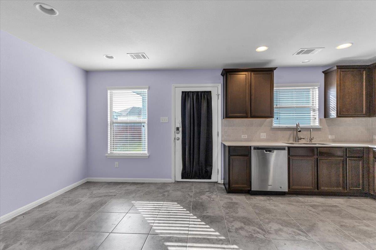 440 Star Thistle St, Leander, TX 78641