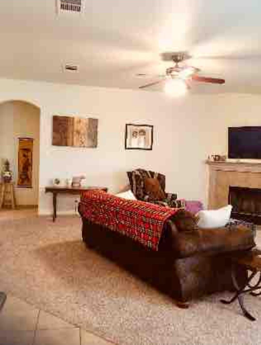 1112 Cockrill Ct, Hutto, TX 78634