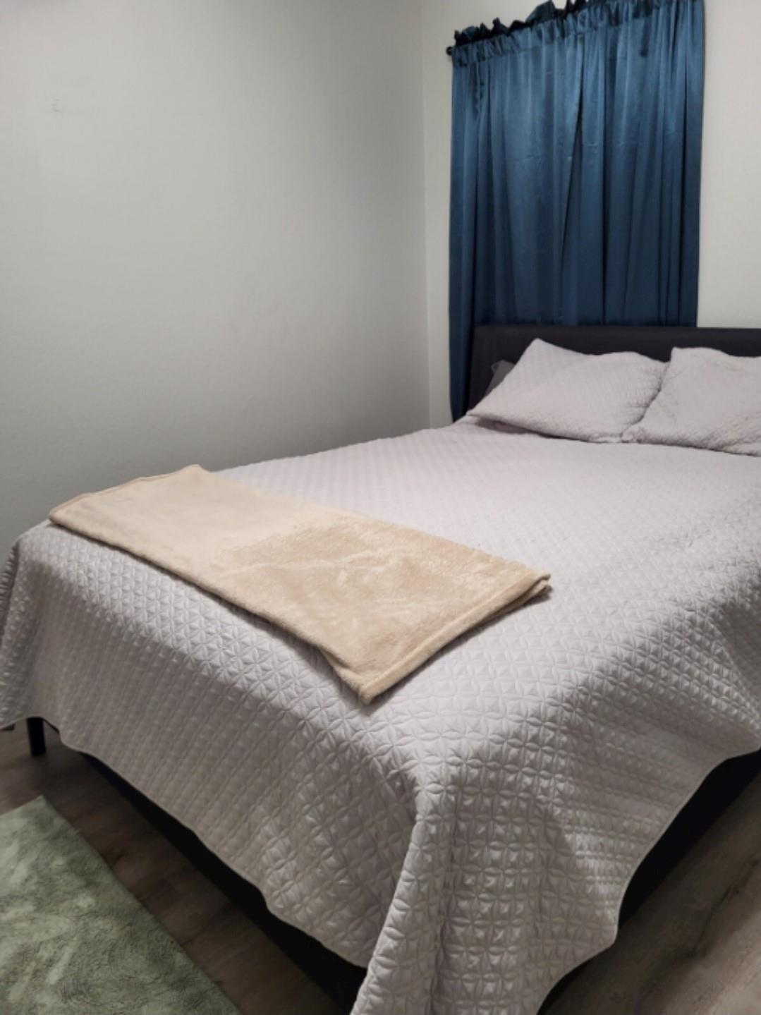 1112 Cockrill Ct, Hutto, TX 78634