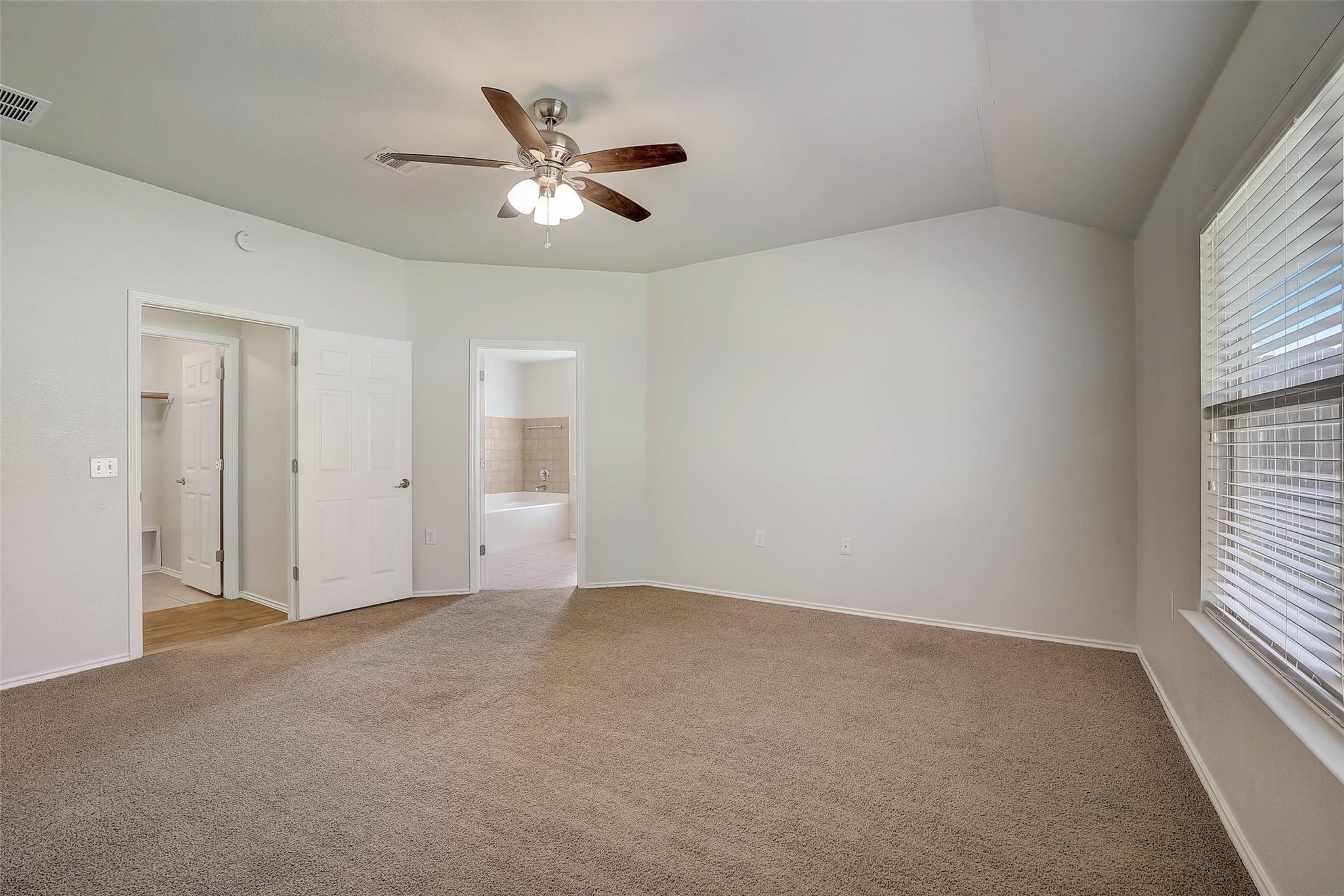 5800 Silver Screen Dr, Austin, TX 78747