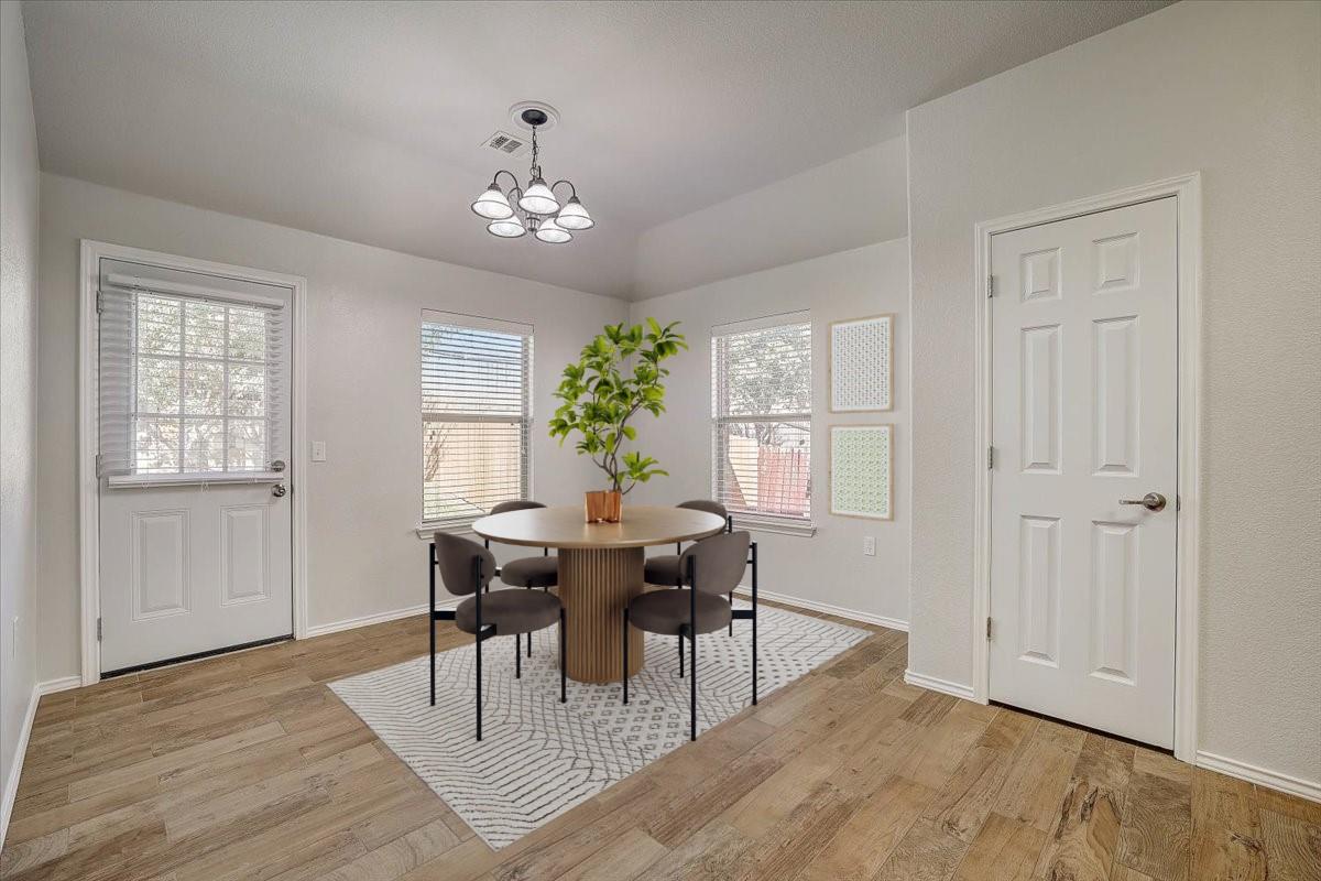 5800 Silver Screen Dr, Austin, TX 78747