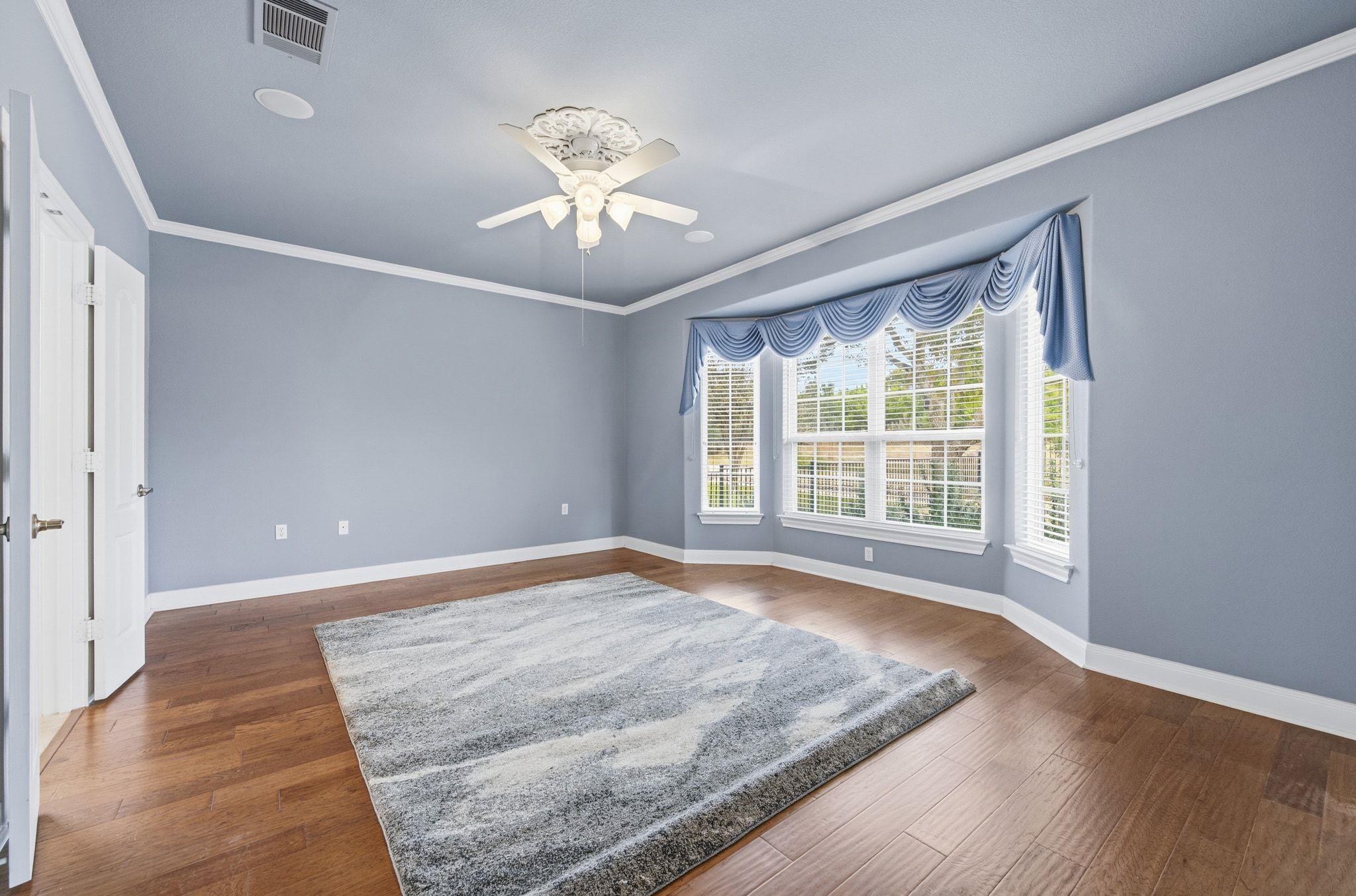 512 Armstrong Dr, Georgetown, TX 78633