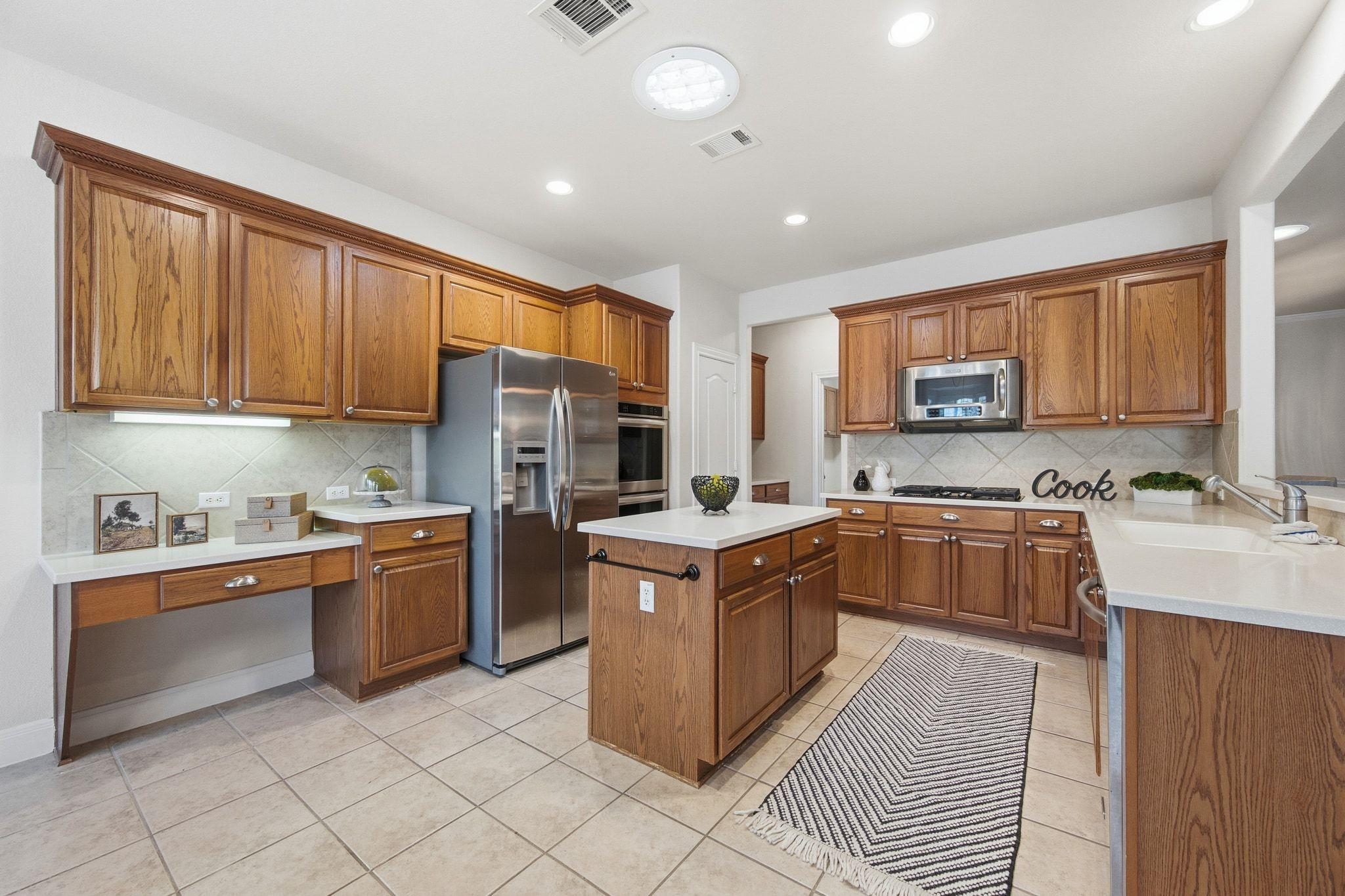 512 Armstrong Dr, Georgetown, TX 78633