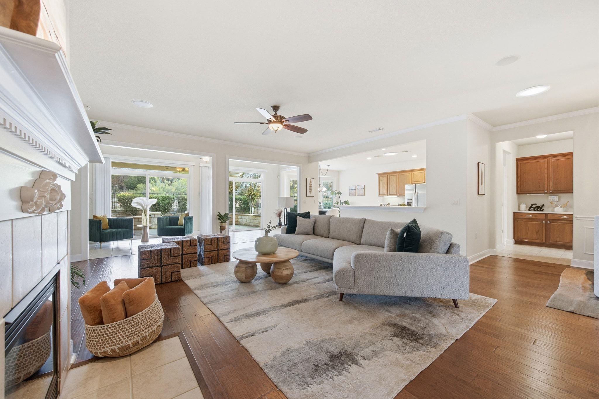 512 Armstrong Dr, Georgetown, TX 78633