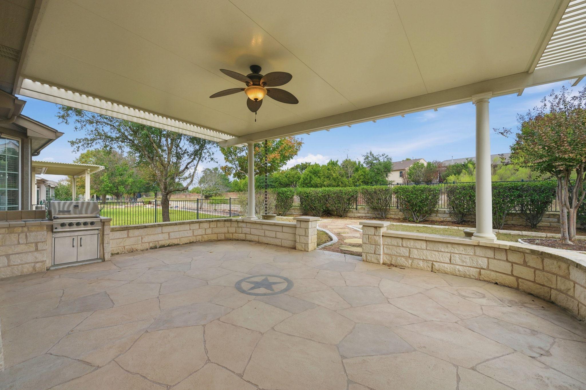 512 Armstrong Dr, Georgetown, TX 78633