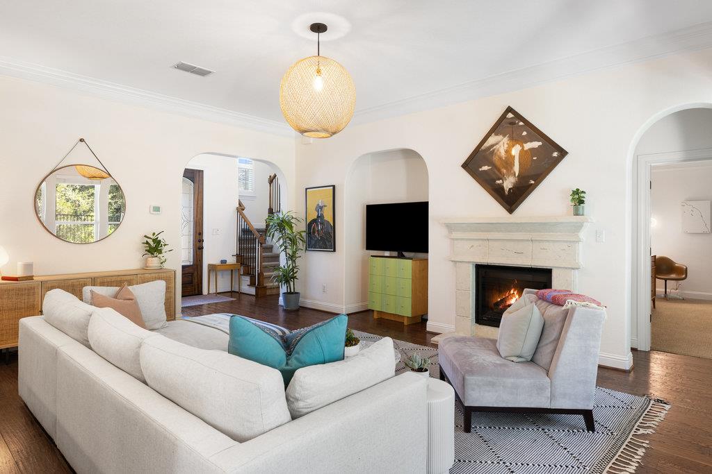 9116 Villa Norte Dr, Austin, TX 78726