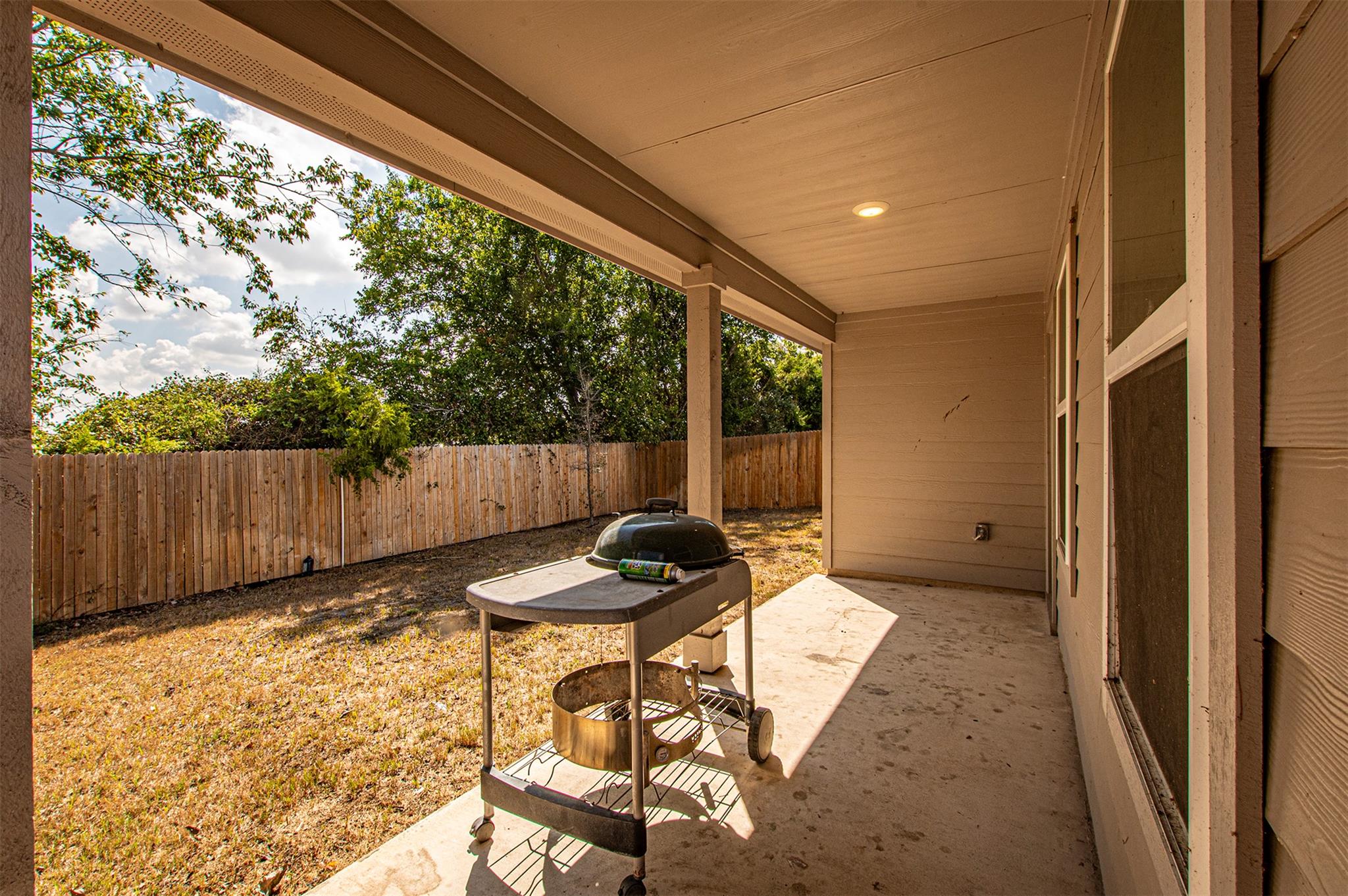 218 Sickle Loop, Kyle, TX 78640