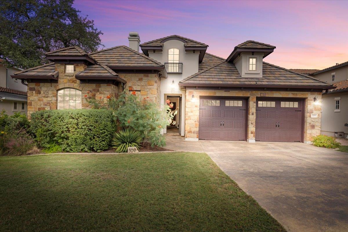 309 Grand Oaks Ln, Georgetown, TX 78628