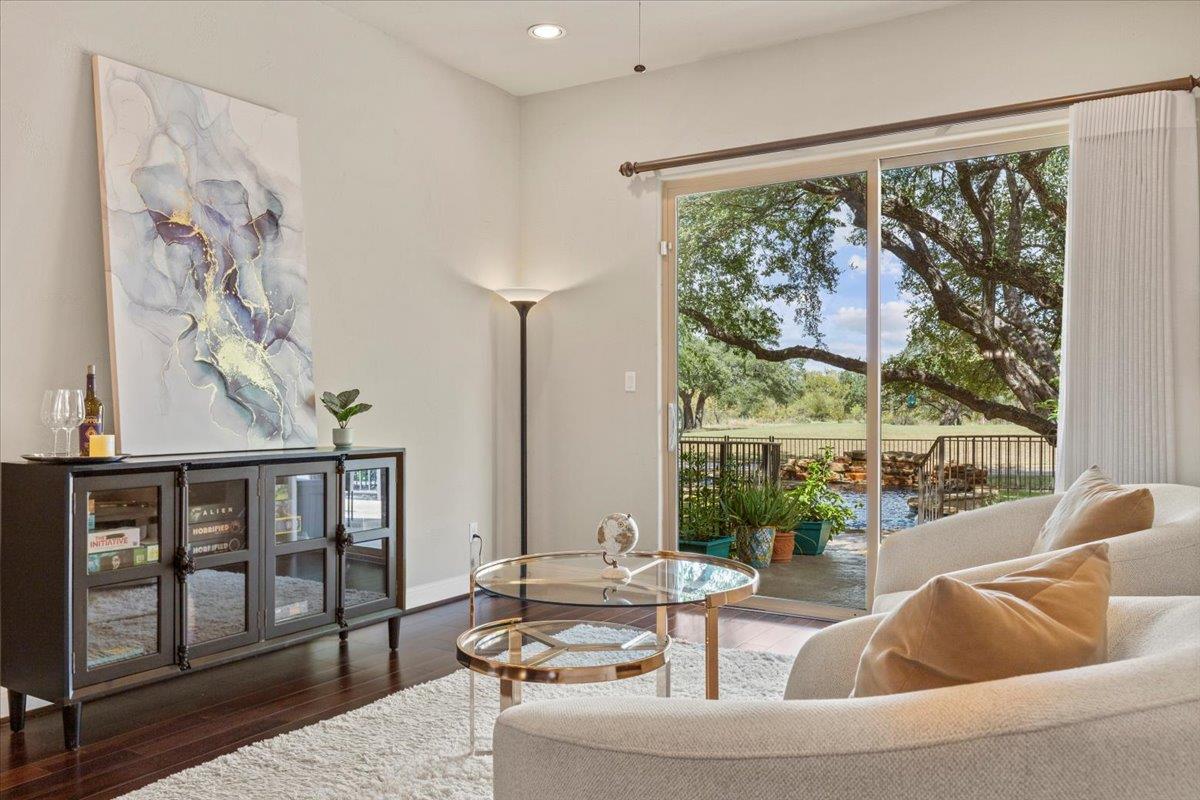 309 Grand Oaks Ln, Georgetown, TX 78628