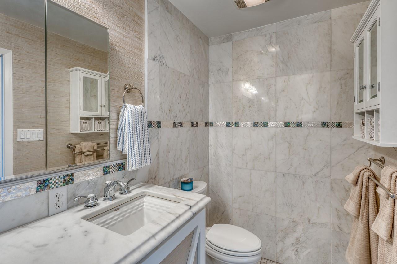 528 Lighthouse Drive Dr # 6, Horseshoe Bay, TX 78657