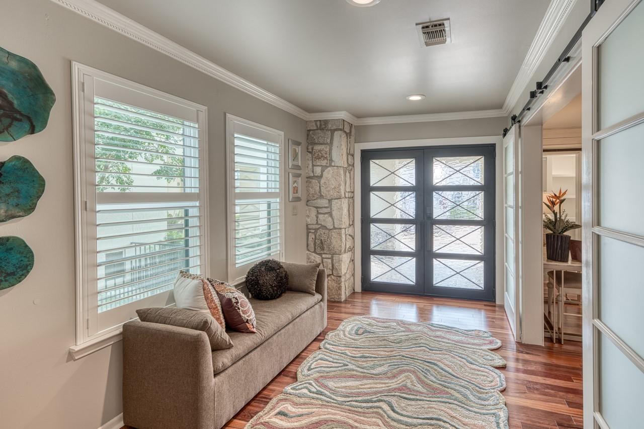 528 Lighthouse Drive Dr # 6, Horseshoe Bay, TX 78657