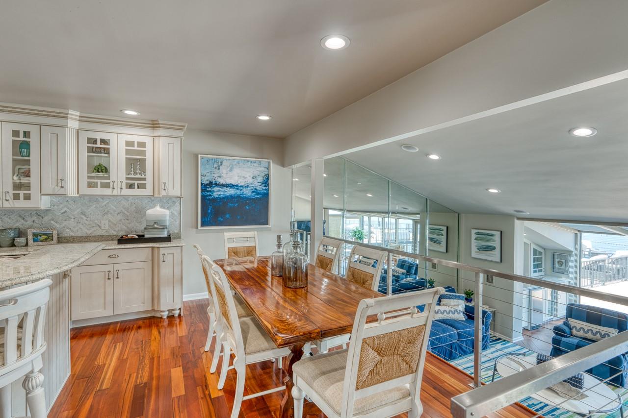 528 Lighthouse Drive Dr # 6, Horseshoe Bay, TX 78657