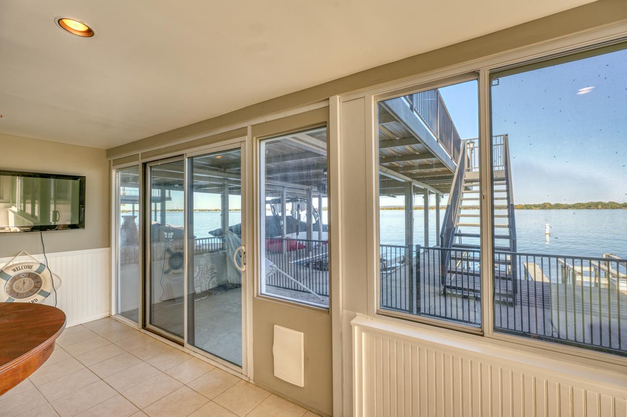 528 Lighthouse Drive Dr # 6, Horseshoe Bay, TX 78657