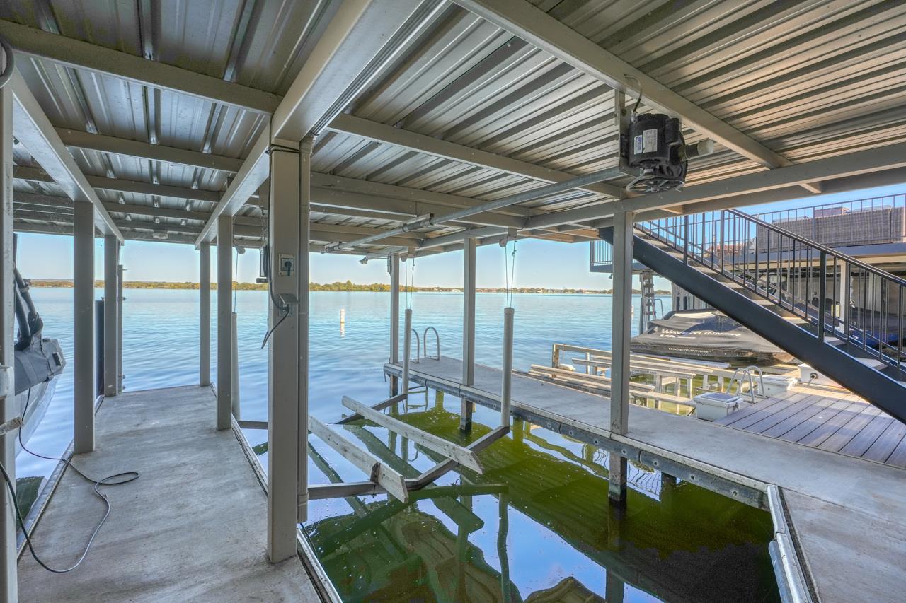 528 Lighthouse Drive Dr # 6, Horseshoe Bay, TX 78657