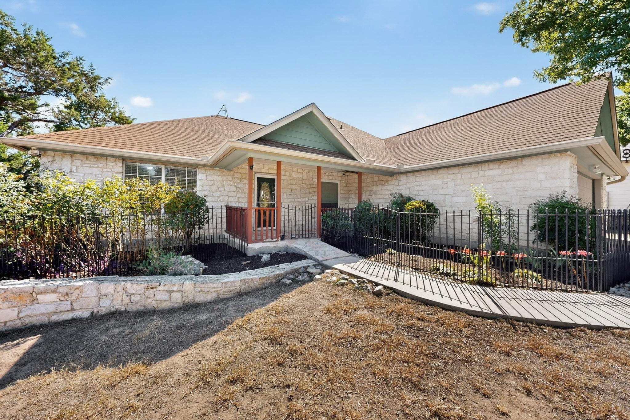 6 Saddle Rock Rdg, Wimberley, TX 78676