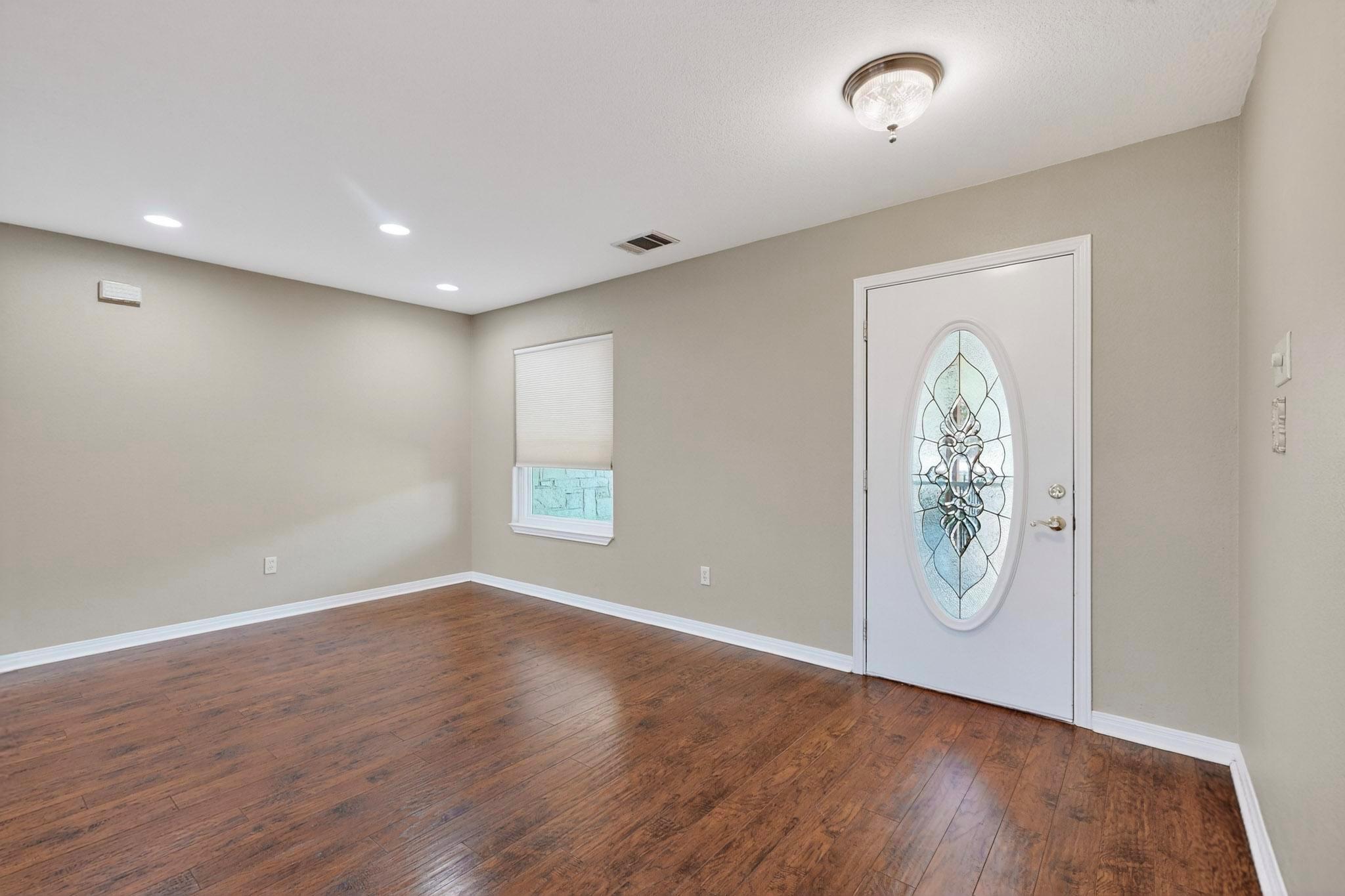 6 Saddle Rock Rdg, Wimberley, TX 78676