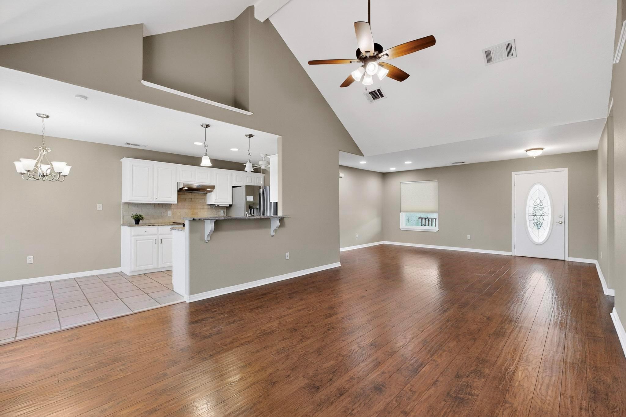 6 Saddle Rock Rdg, Wimberley, TX 78676