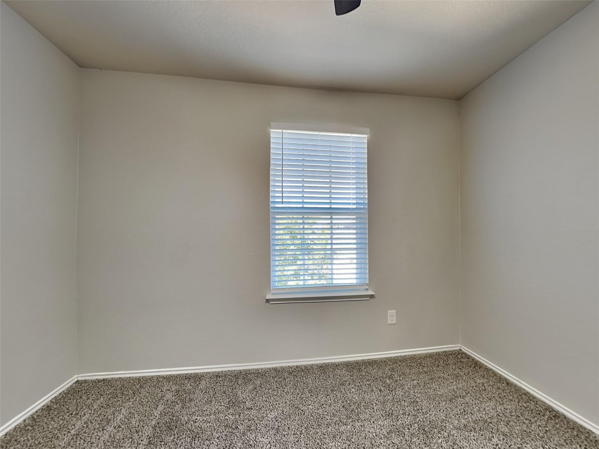 214 Tallow Trl, San Marcos, TX 78666