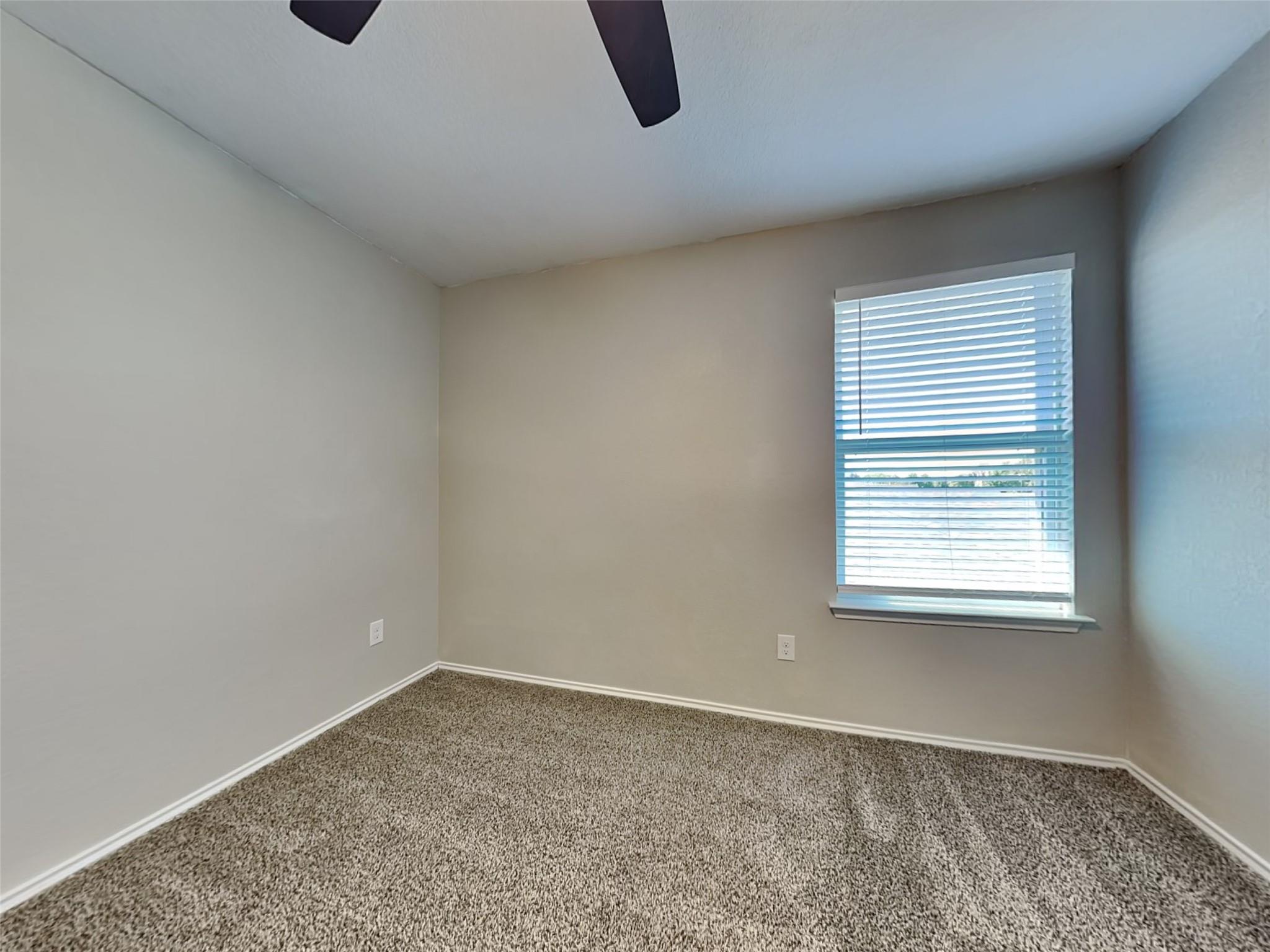 214 Tallow Trl, San Marcos, TX 78666