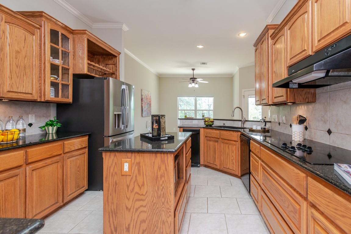 299 White Oak Dr, Killeen, TX 76549