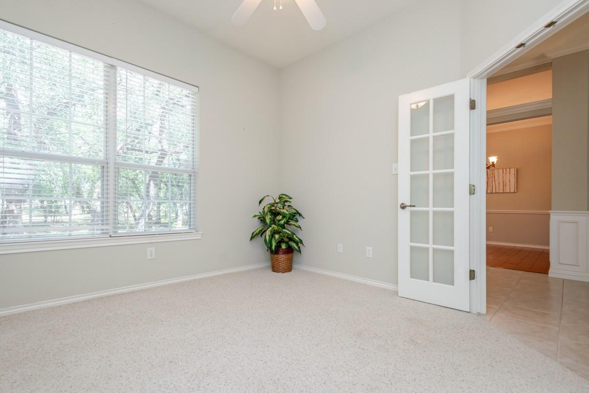 299 White Oak Dr, Killeen, TX 76549