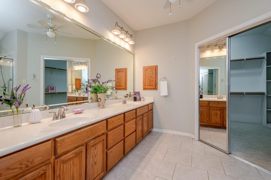 299 White Oak Dr, Killeen, TX 76549