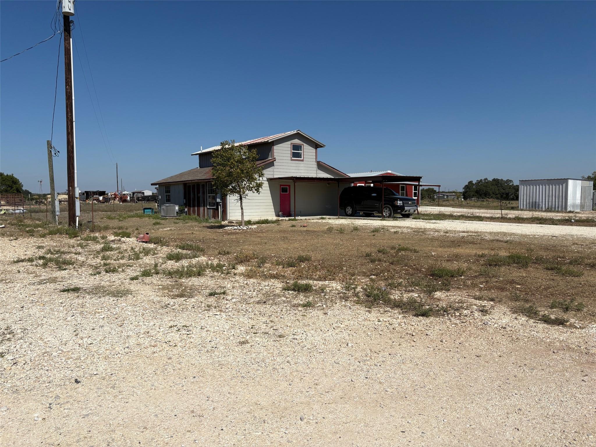 10817 County Road 272, Bertram, TX 78605