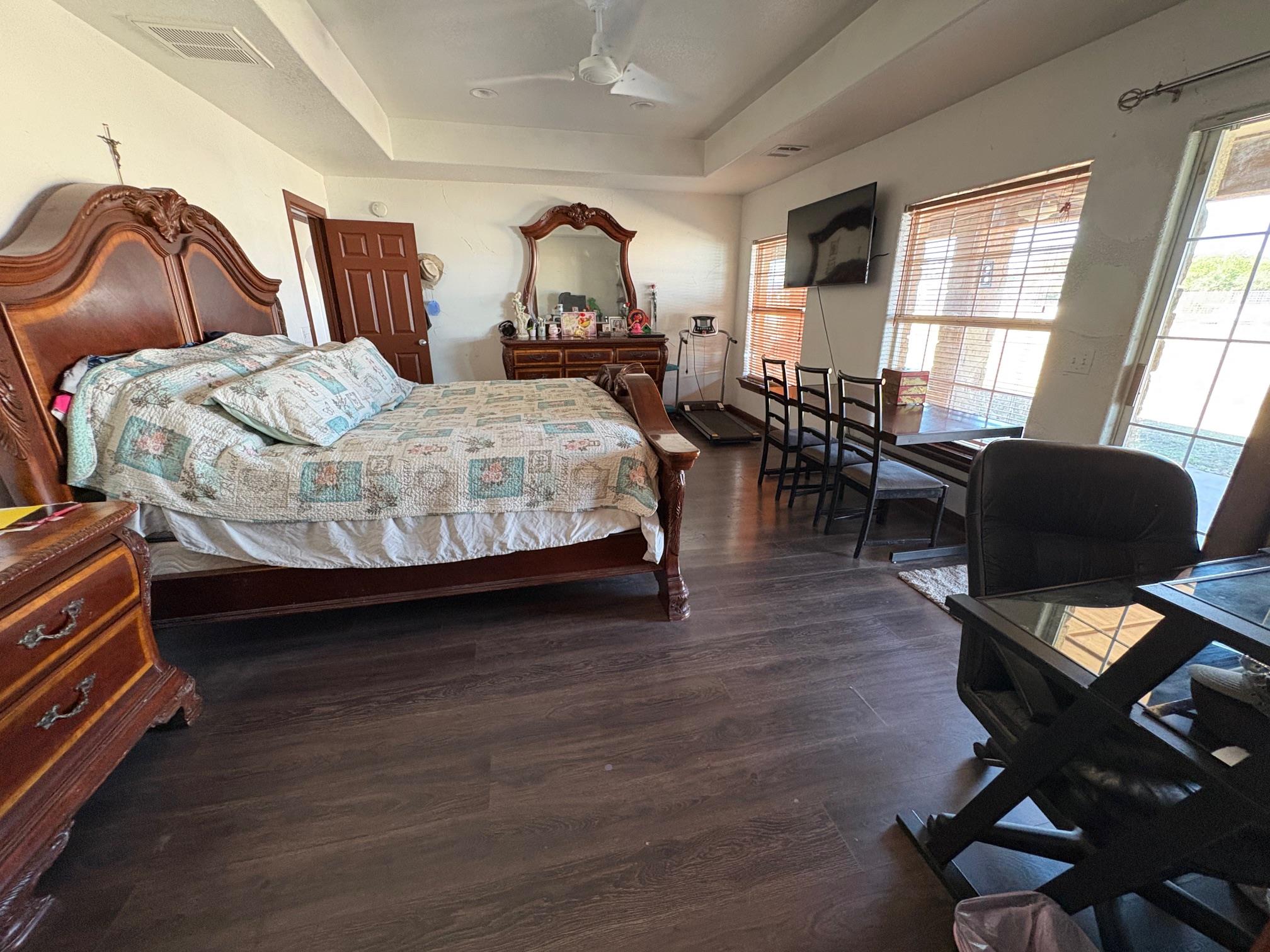 10817 County Road 272, Bertram, TX 78605