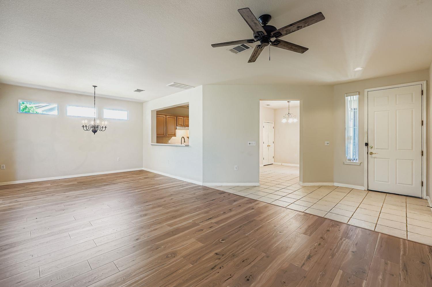 102 Lubbock Dr, Georgetown, TX 78633