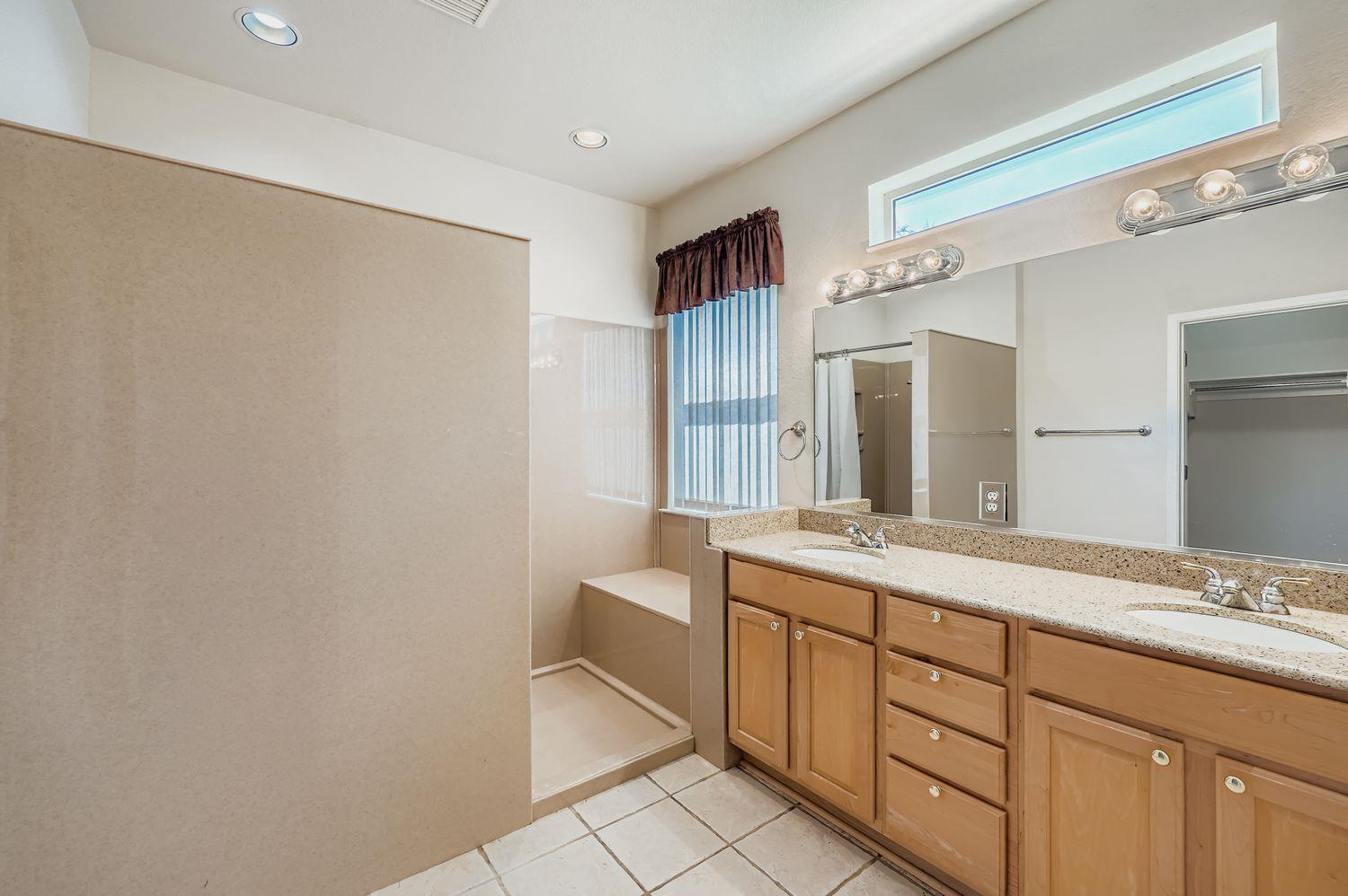 102 Lubbock Dr, Georgetown, TX 78633