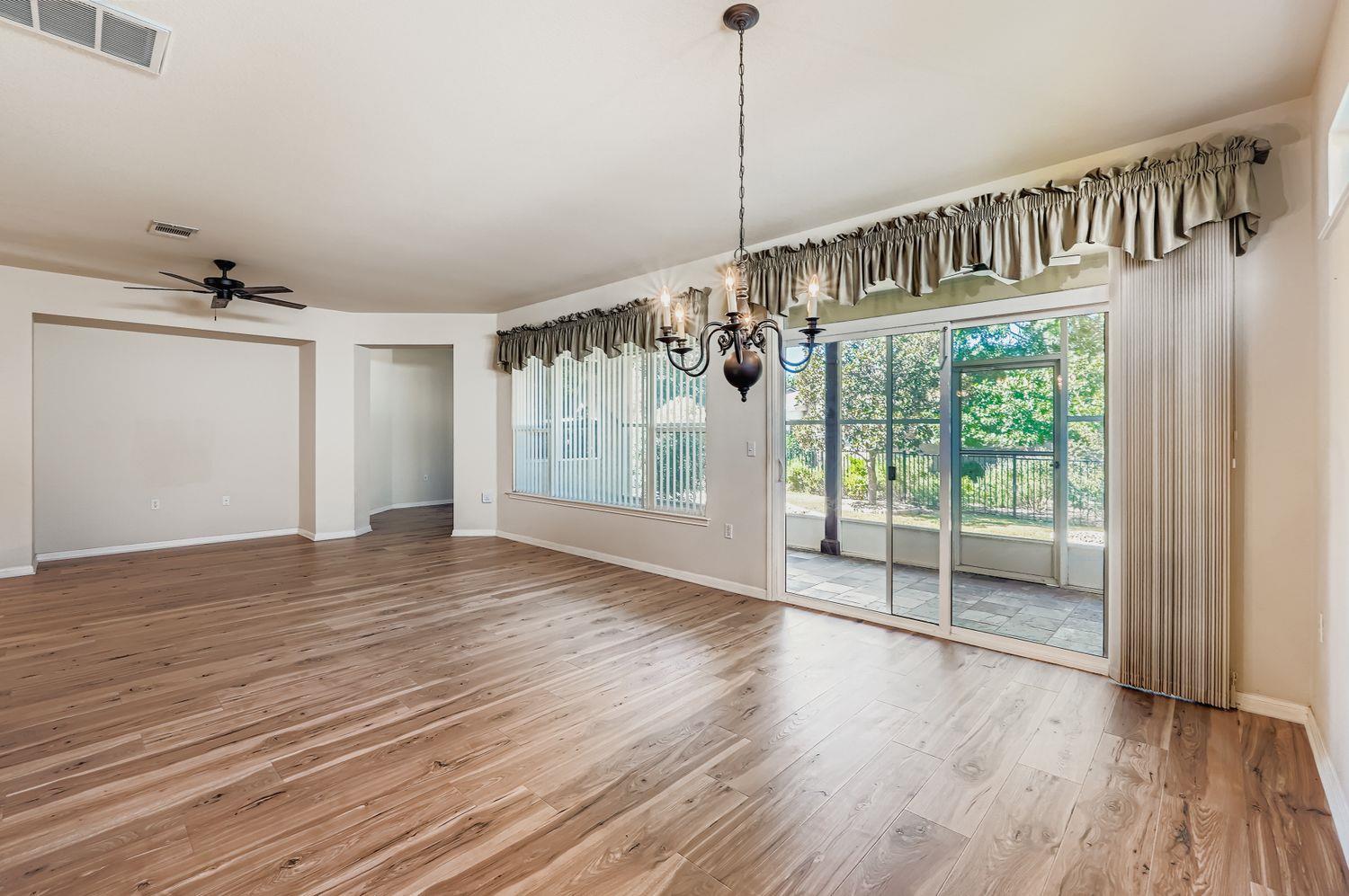 102 Lubbock Dr, Georgetown, TX 78633