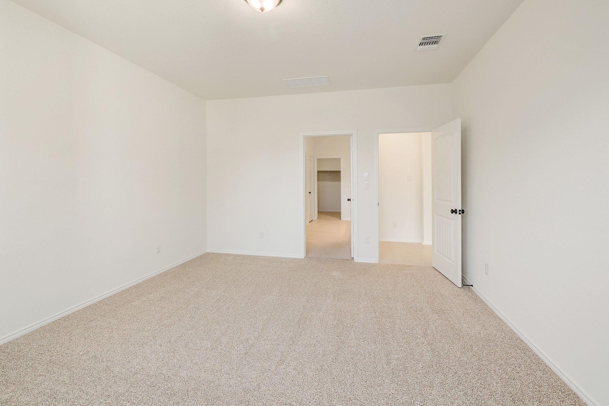 1716 River Plateau Dr, Leander, TX 78641