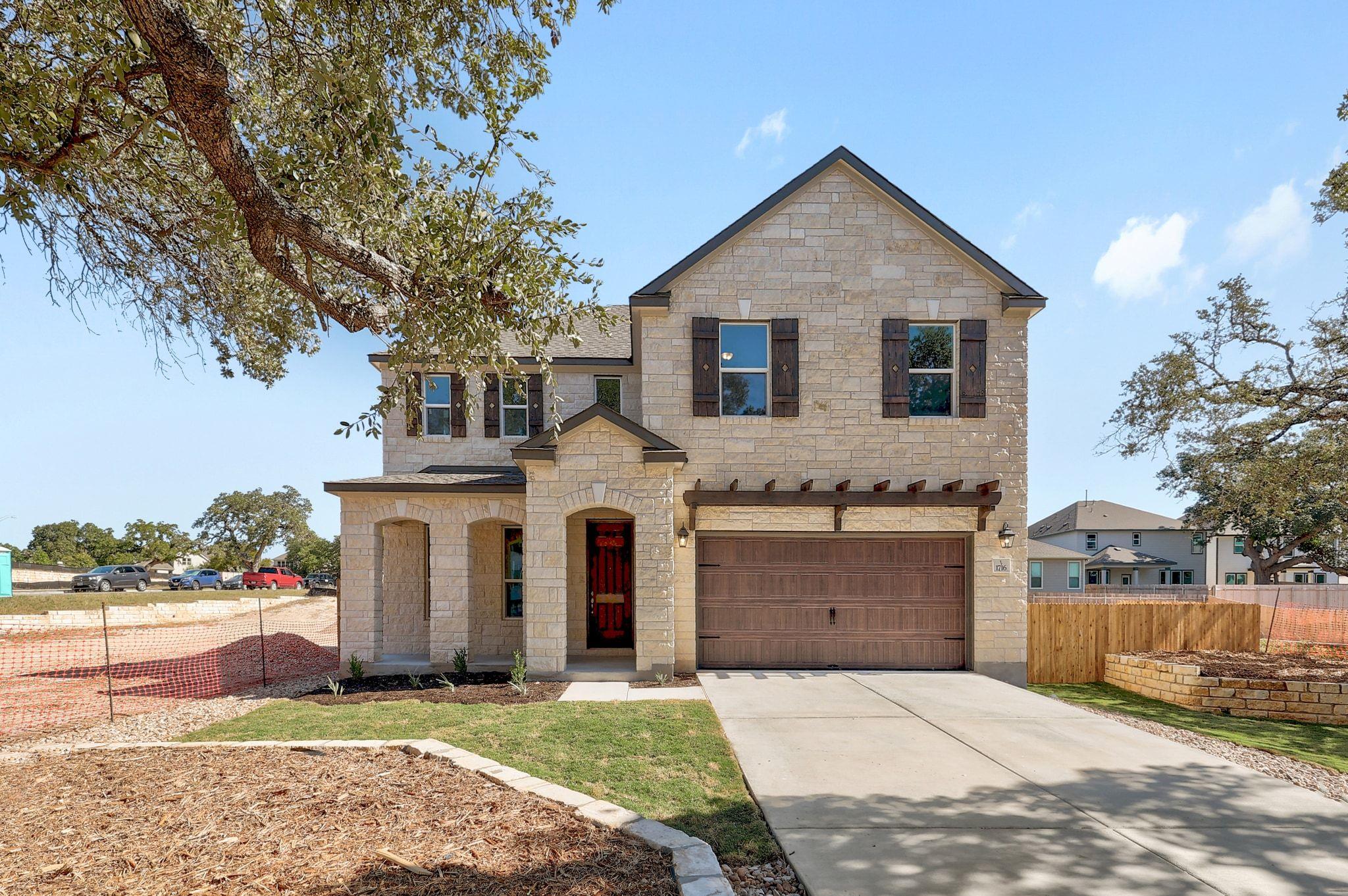 1716 River Plateau Dr, Leander, TX 78641