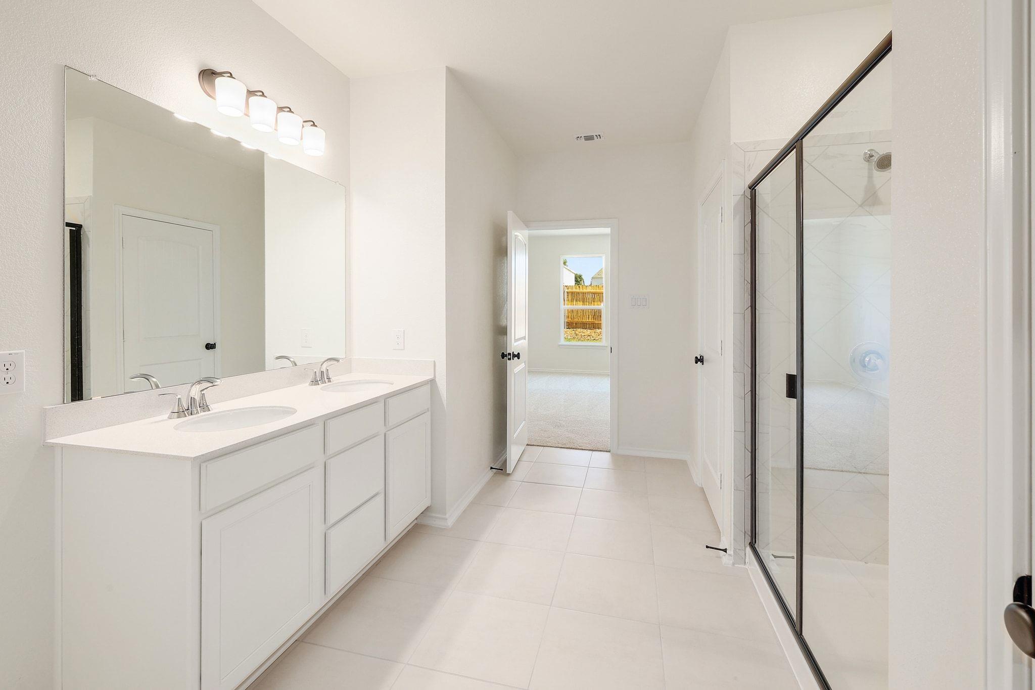 1716 River Plateau Dr, Leander, TX 78641