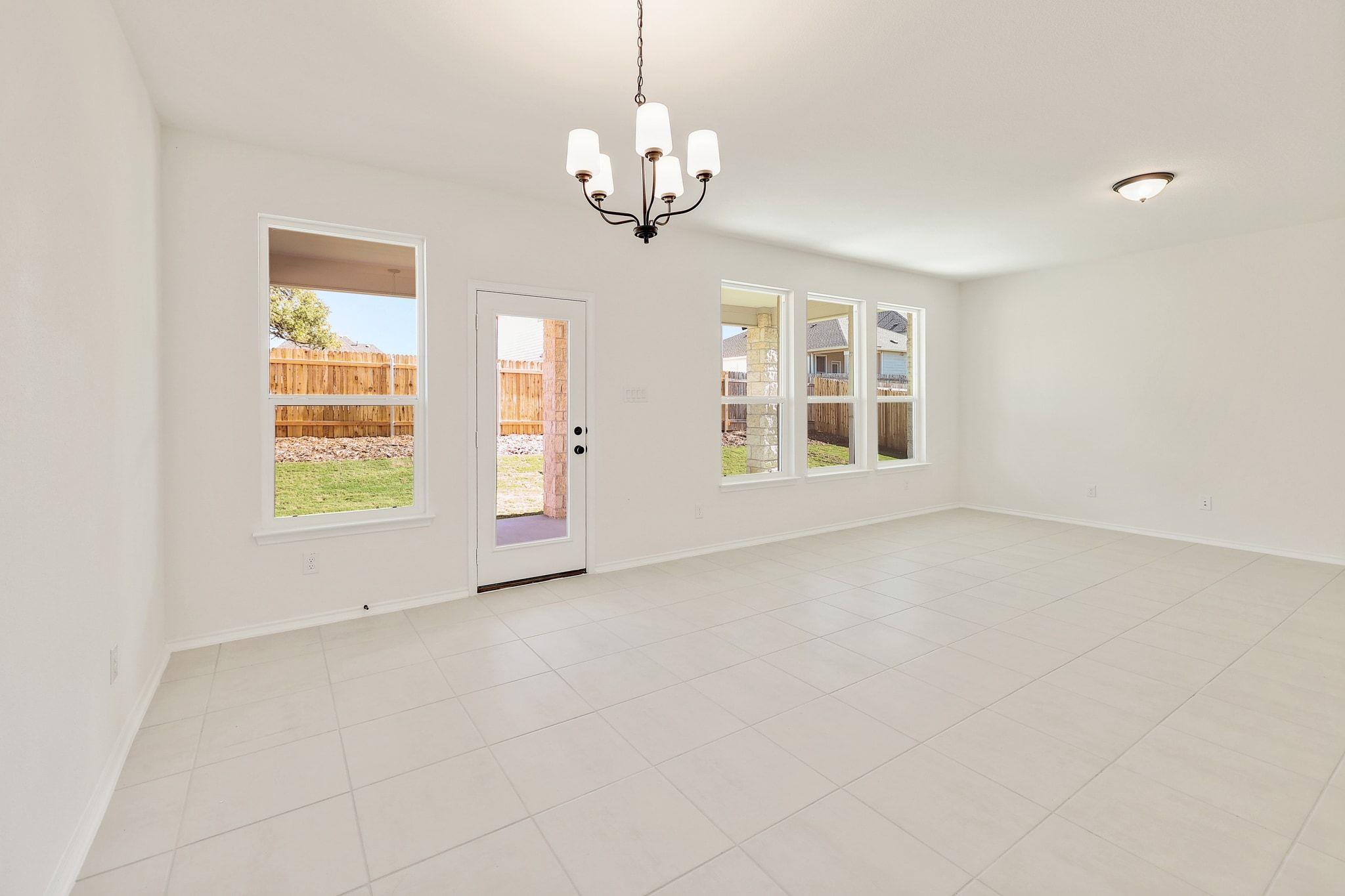 1716 River Plateau Dr, Leander, TX 78641