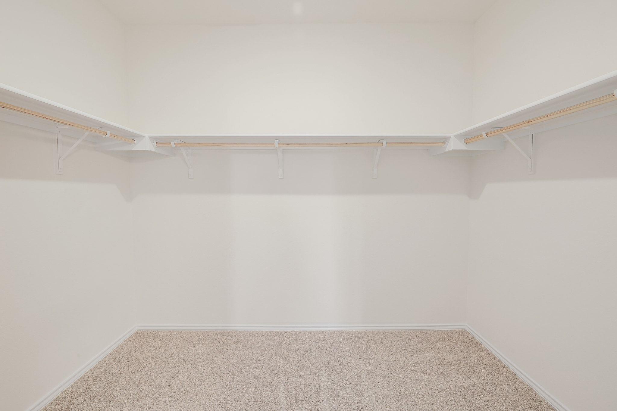 1716 River Plateau Dr, Leander, TX 78641