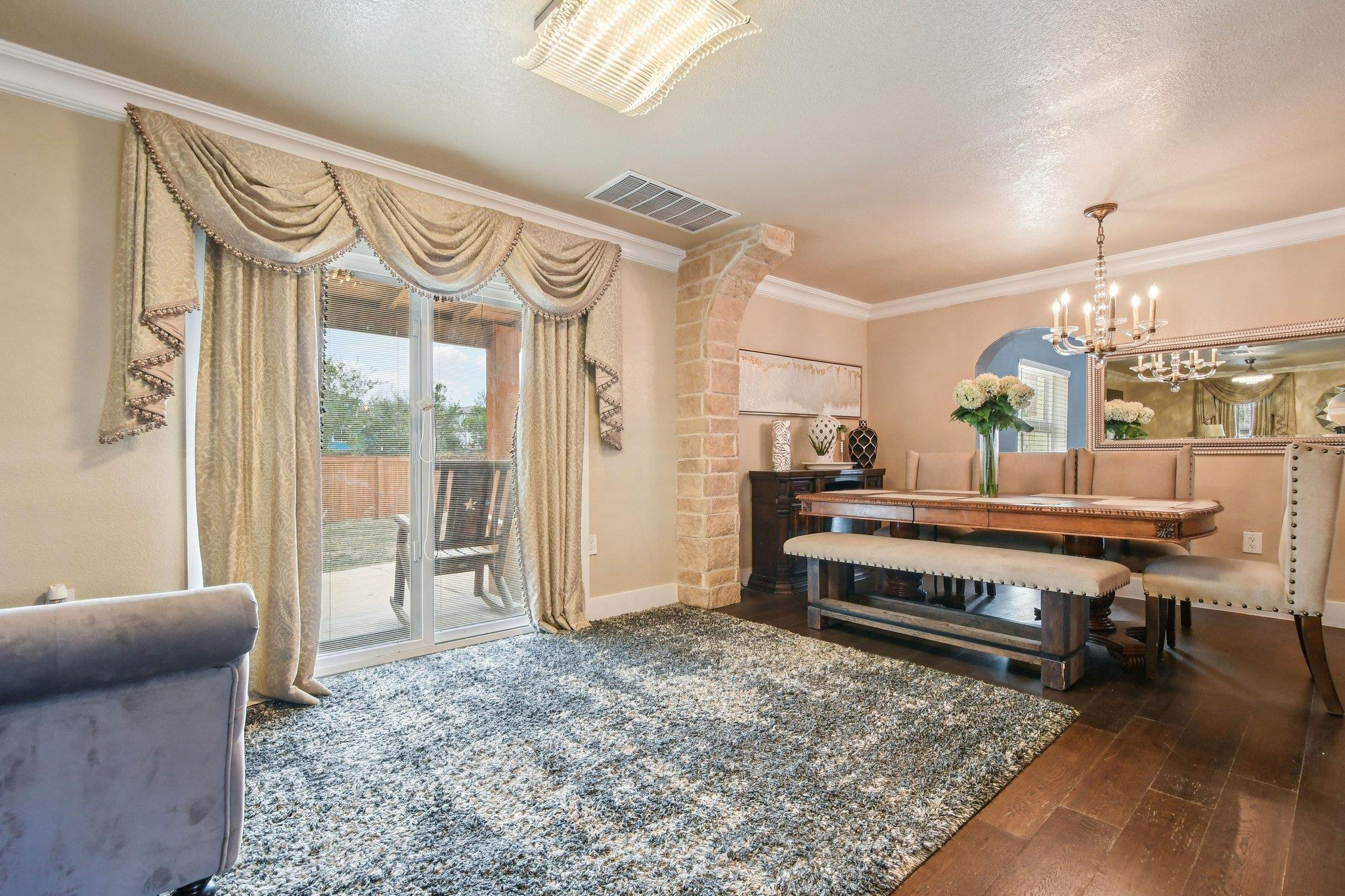 18205 Great Falls Dr, Manor, TX 78653