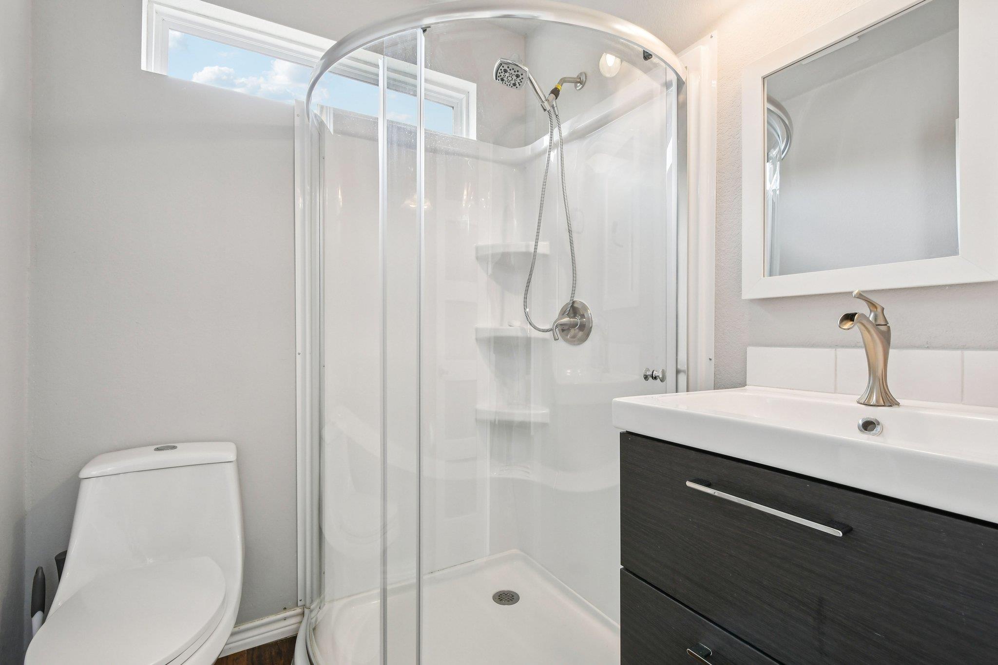 18205 Great Falls Dr, Manor, TX 78653