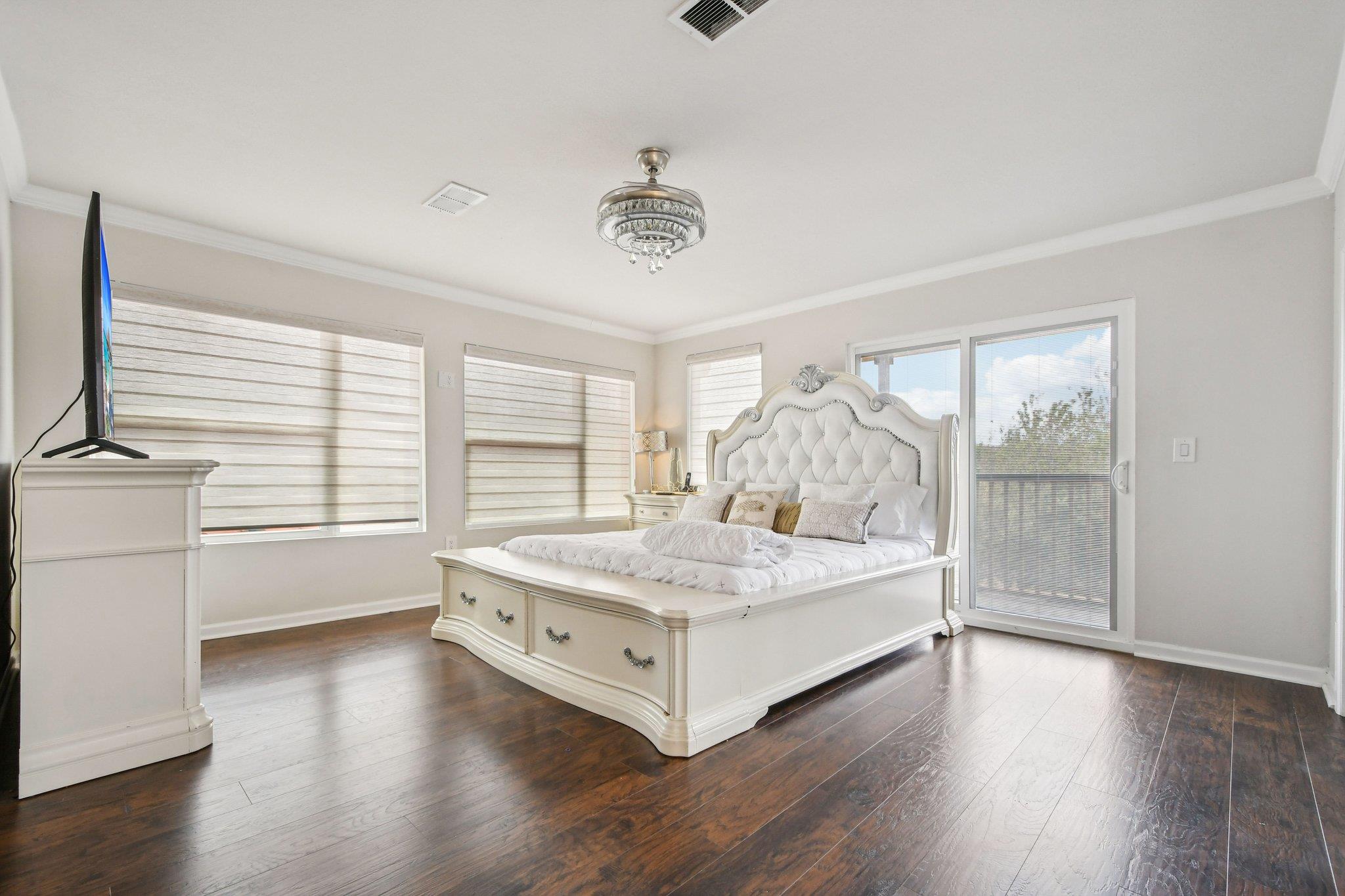 18205 Great Falls Dr, Manor, TX 78653