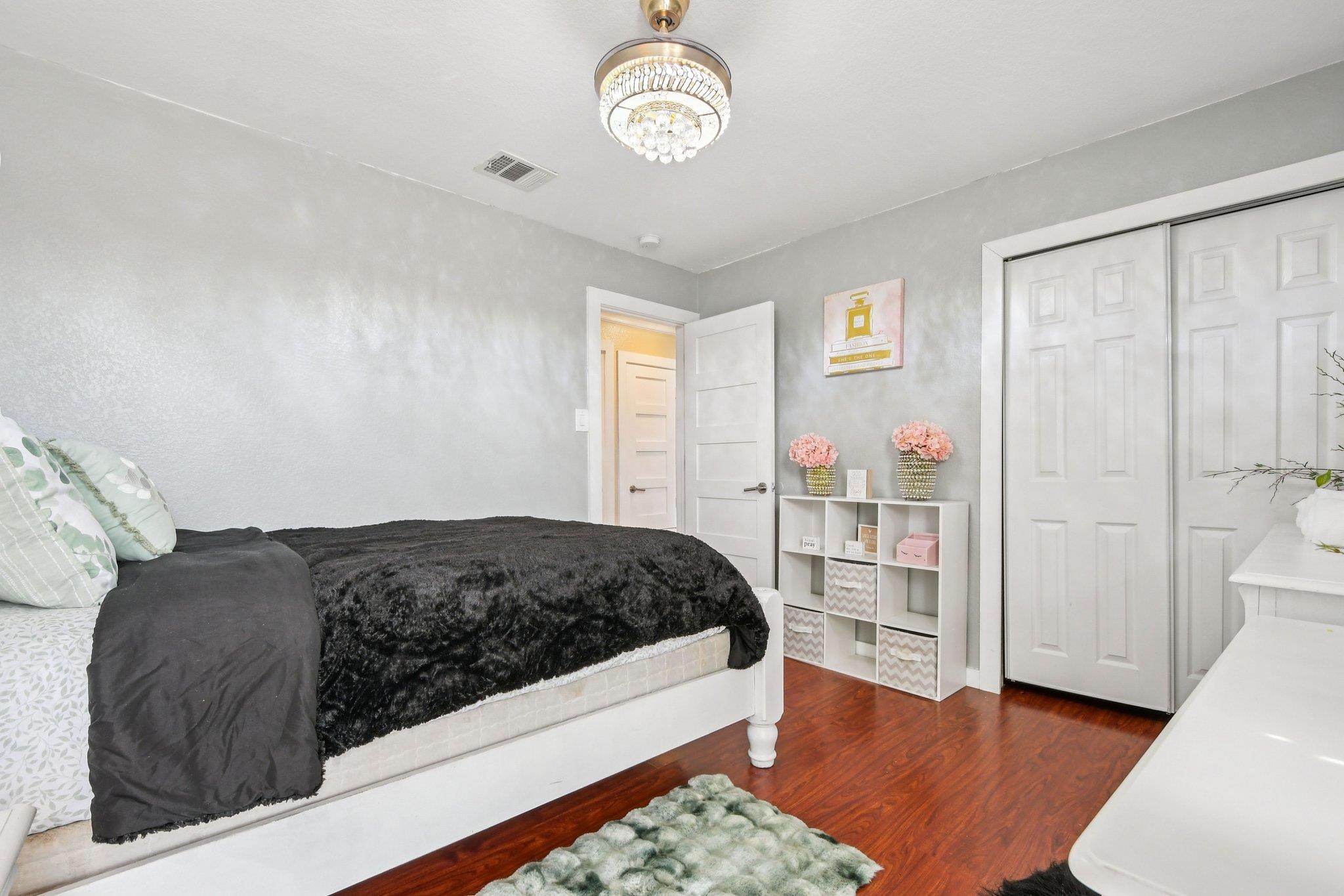 18205 Great Falls Dr, Manor, TX 78653