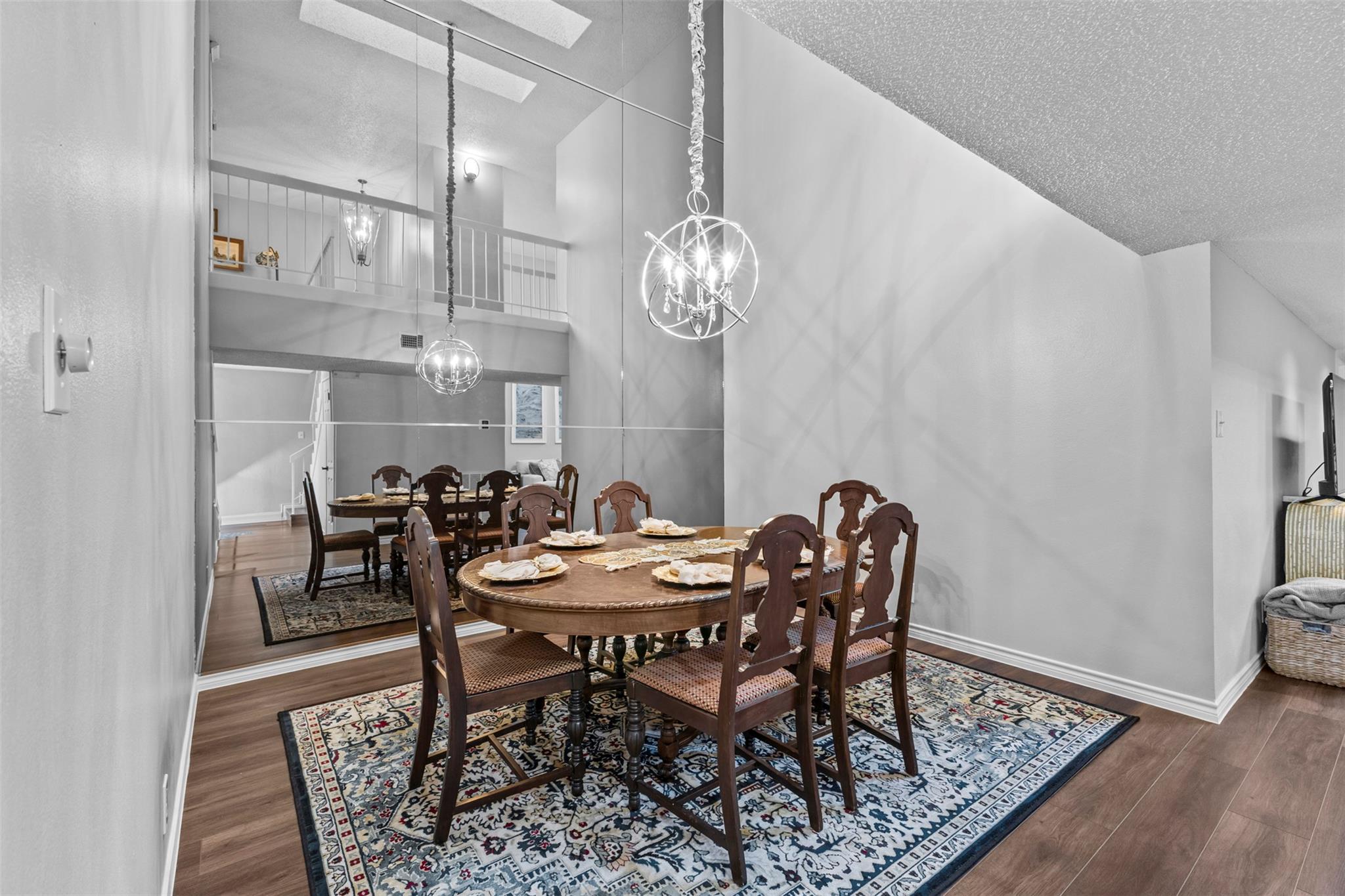 10916 B Crown Colony Dr # 3, Austin, TX 78747