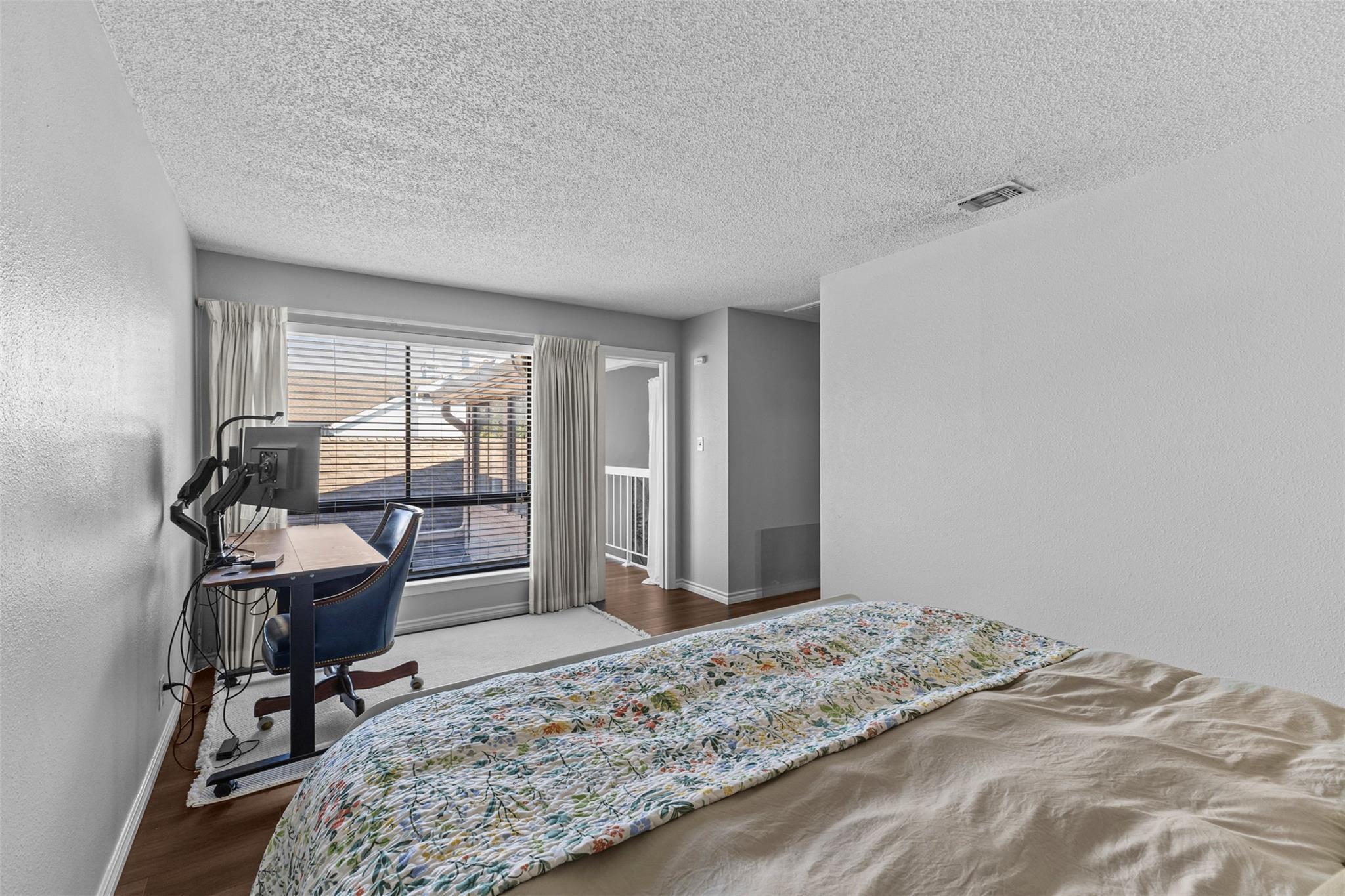 10916 B Crown Colony Dr # 3, Austin, TX 78747