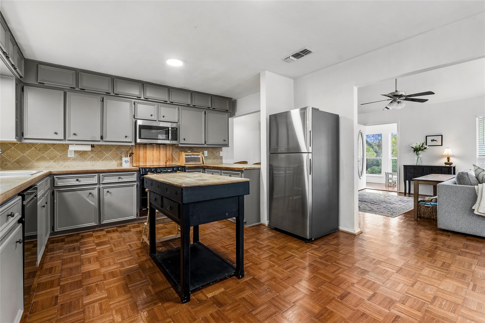 112 Liberty Ln Ln, Wimberley, TX 78676