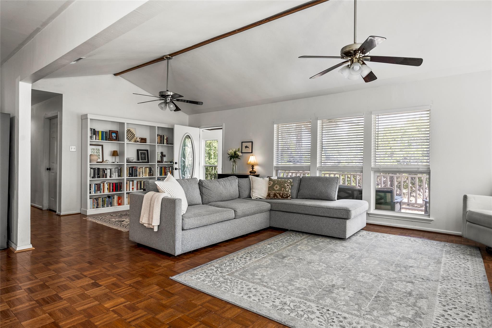 112 Liberty Ln Ln, Wimberley, TX 78676