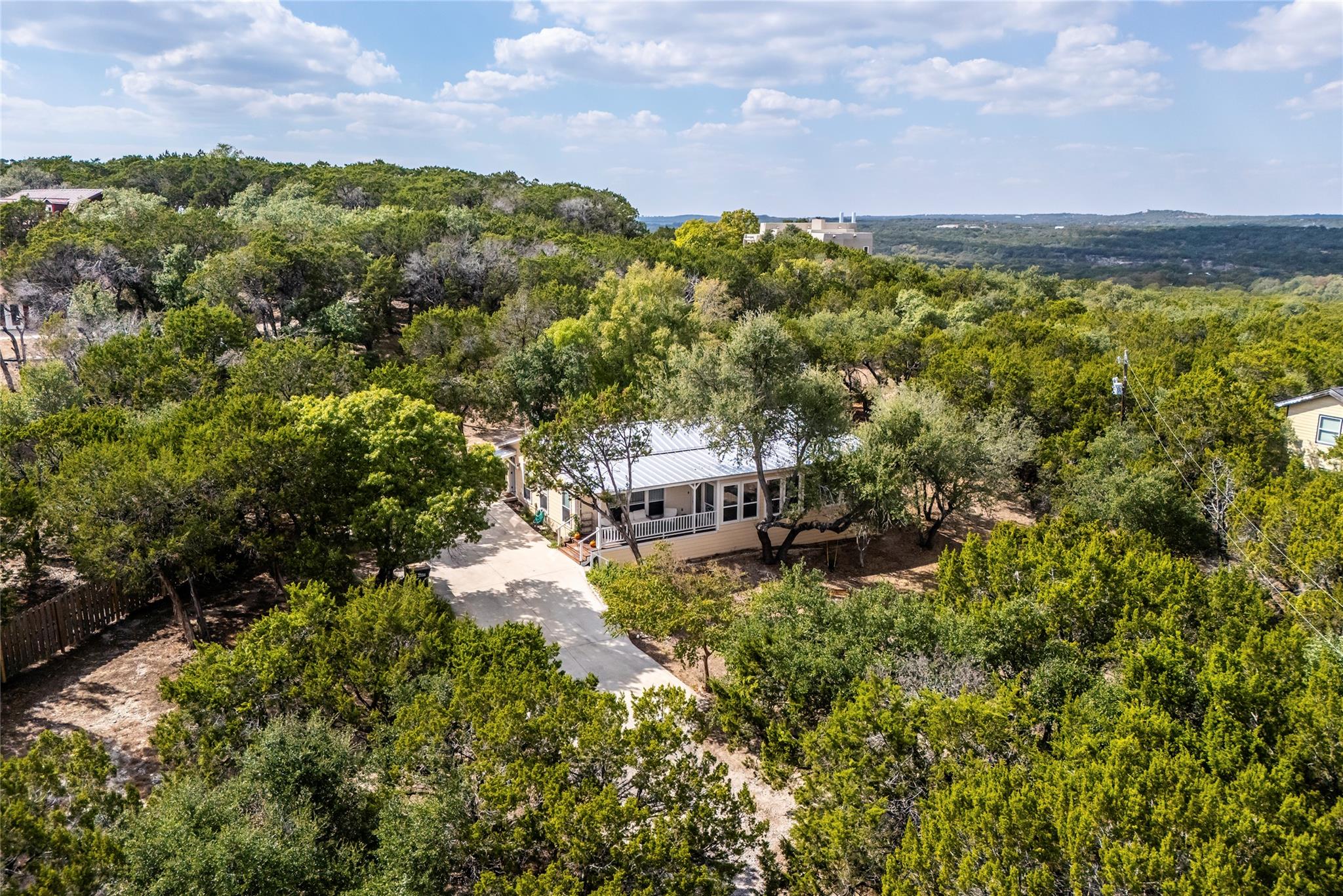 112 Liberty Ln Ln, Wimberley, TX 78676