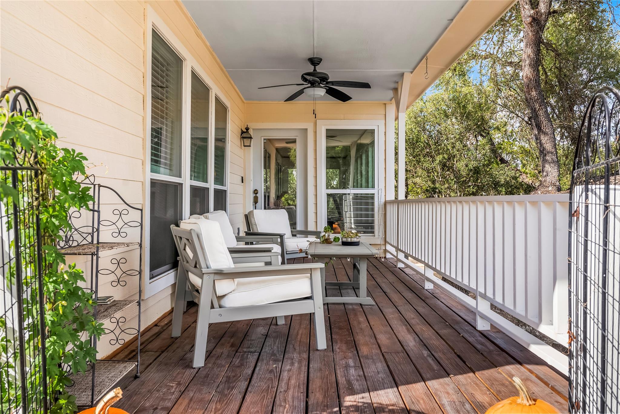 112 Liberty Ln Ln, Wimberley, TX 78676